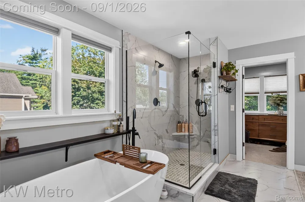 604 Forest Avenue Royal Oak City, MI 48067