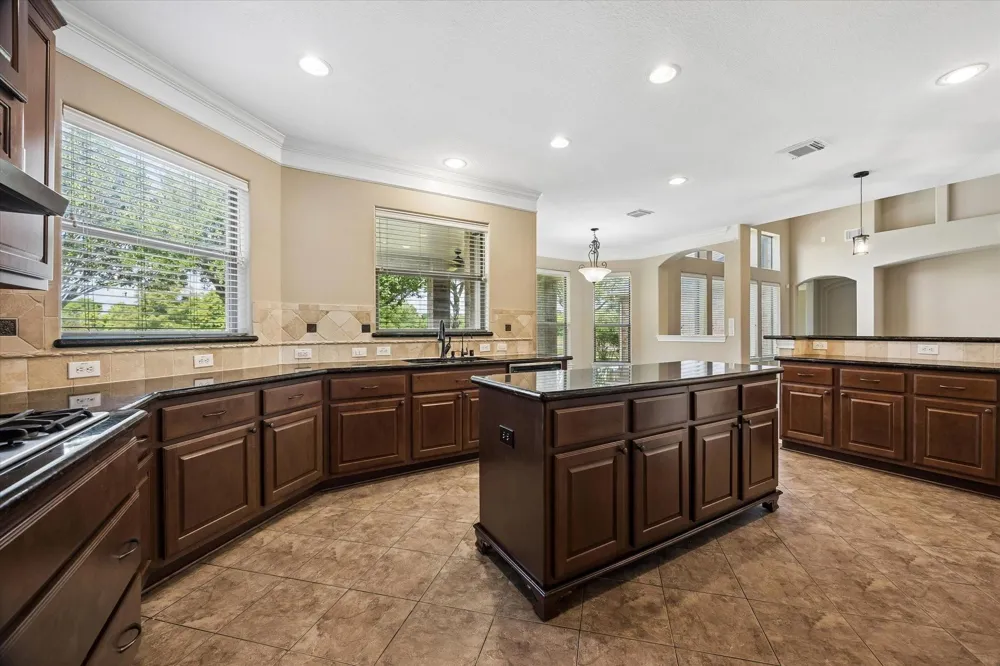 18715 Thomas Shore Drive Cypress, TX 77433