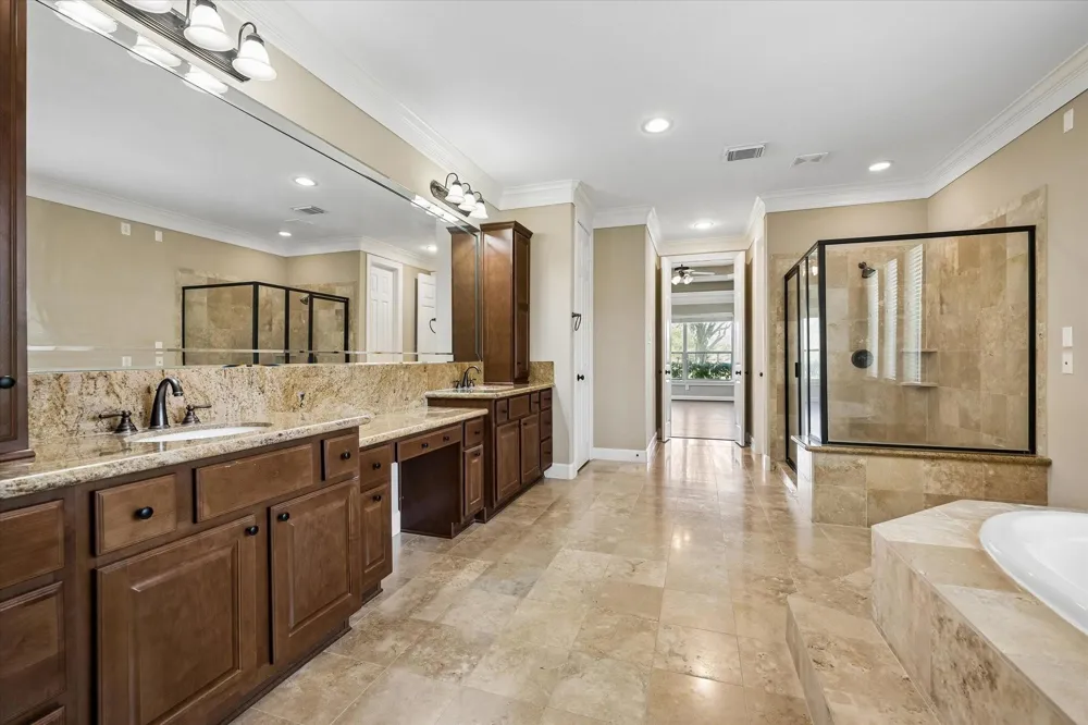18715 Thomas Shore Drive Cypress, TX 77433