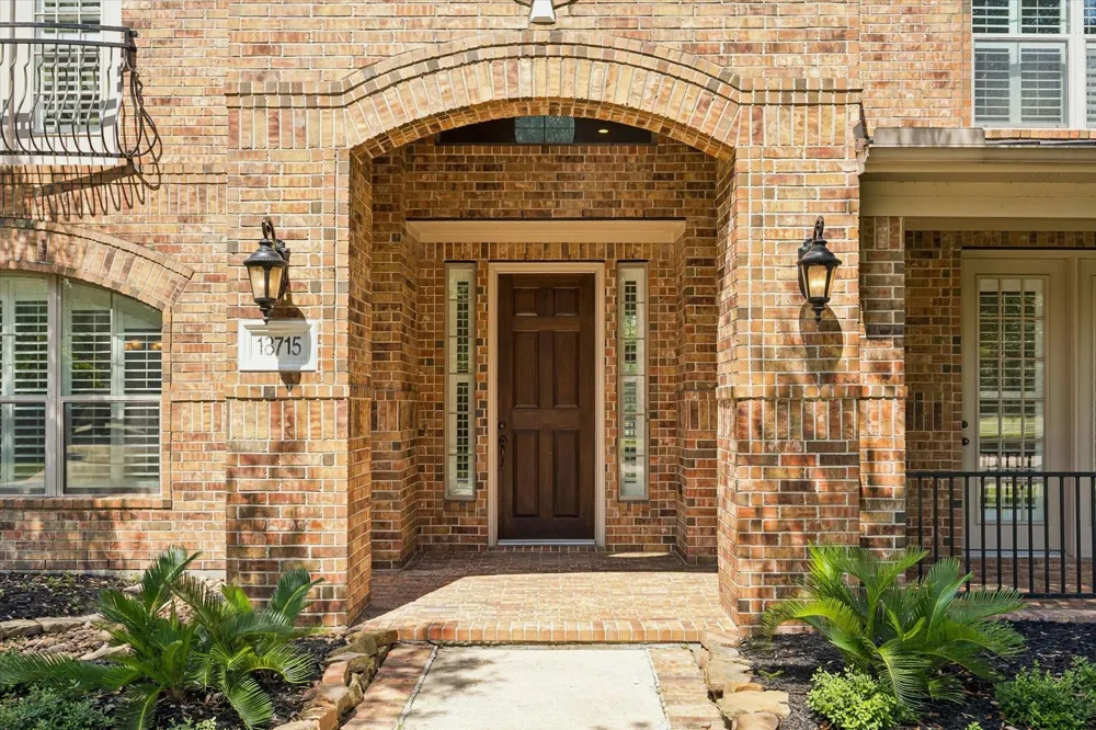 18715 Thomas Shore Drive Cypress, TX 77433