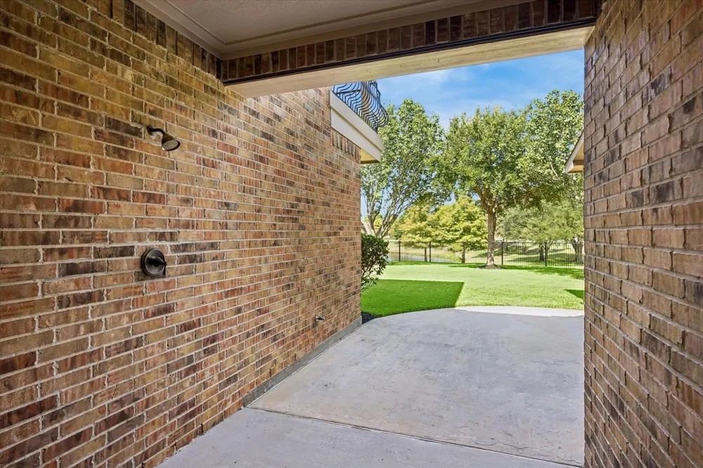 18715 Thomas Shore Drive Cypress, TX 77433