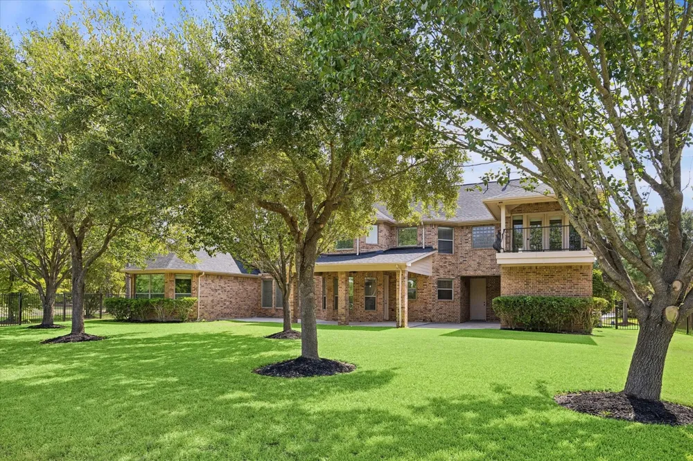 18715 Thomas Shore Drive Cypress, TX 77433