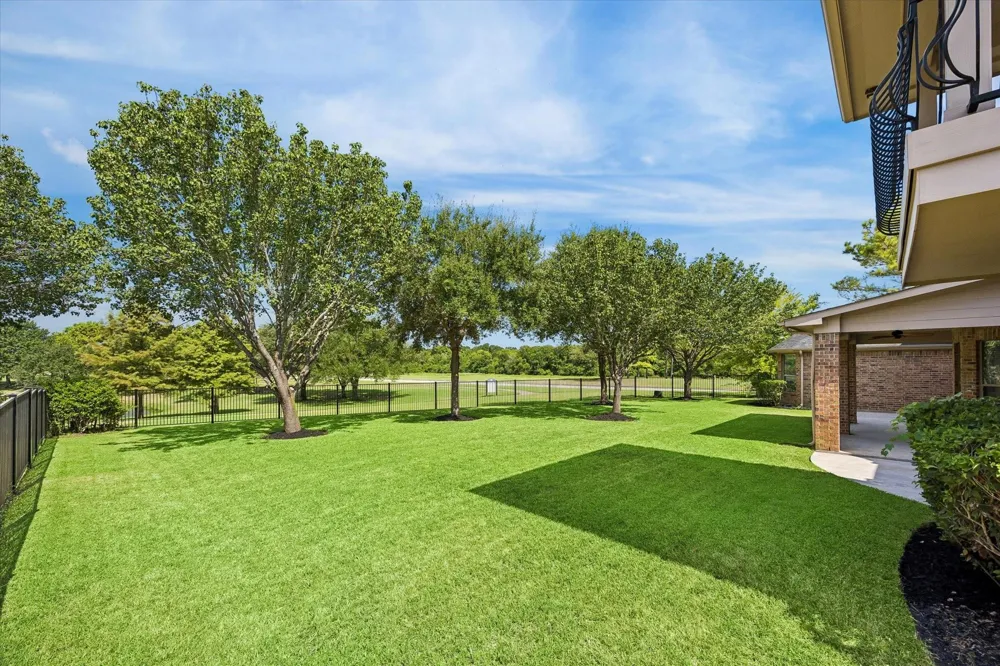 18715 Thomas Shore Drive Cypress, TX 77433