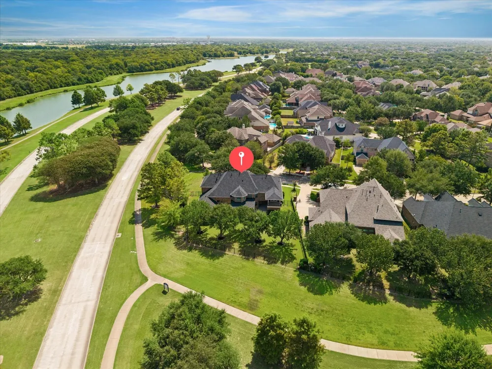 18715 Thomas Shore Drive Cypress, TX 77433