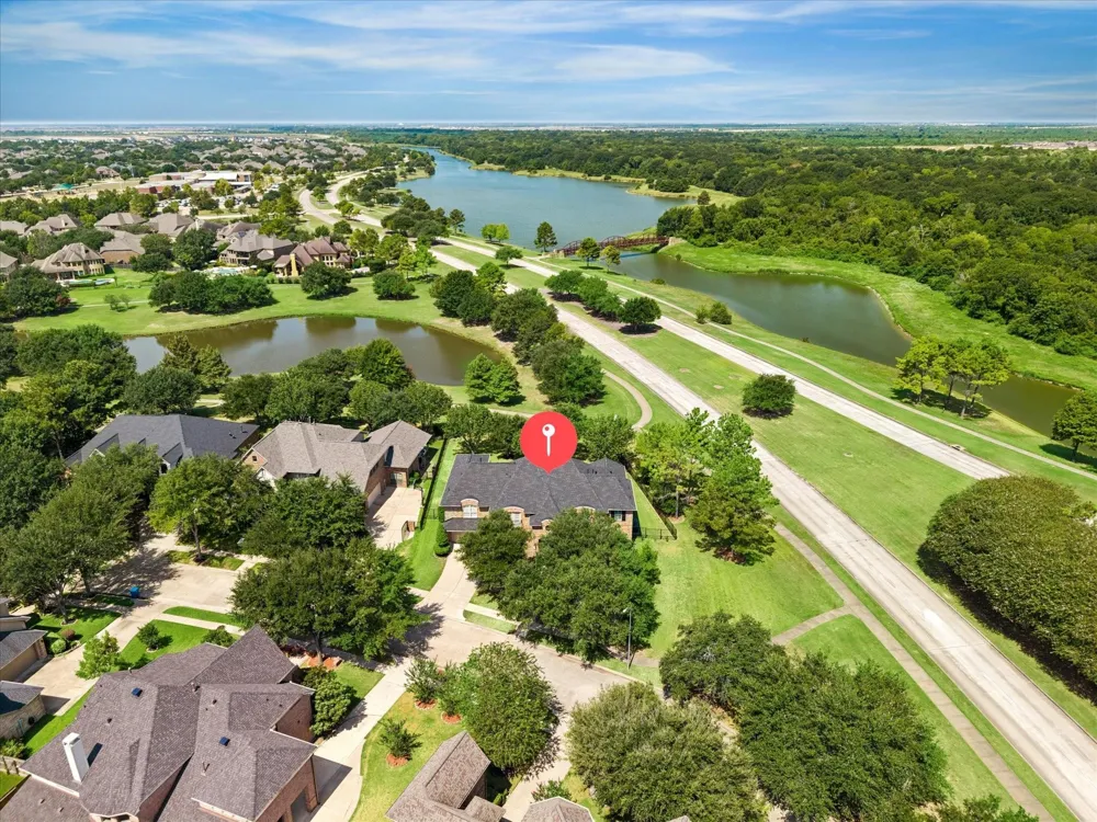 18715 Thomas Shore Drive Cypress, TX 77433