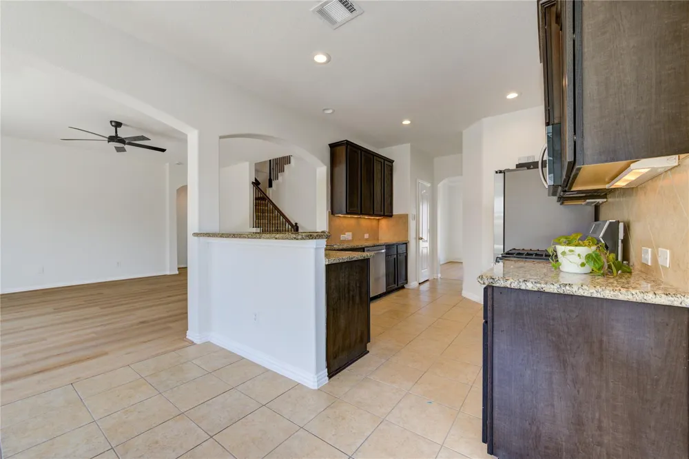 9918 Wood Wind Court Baytown, TX 77521