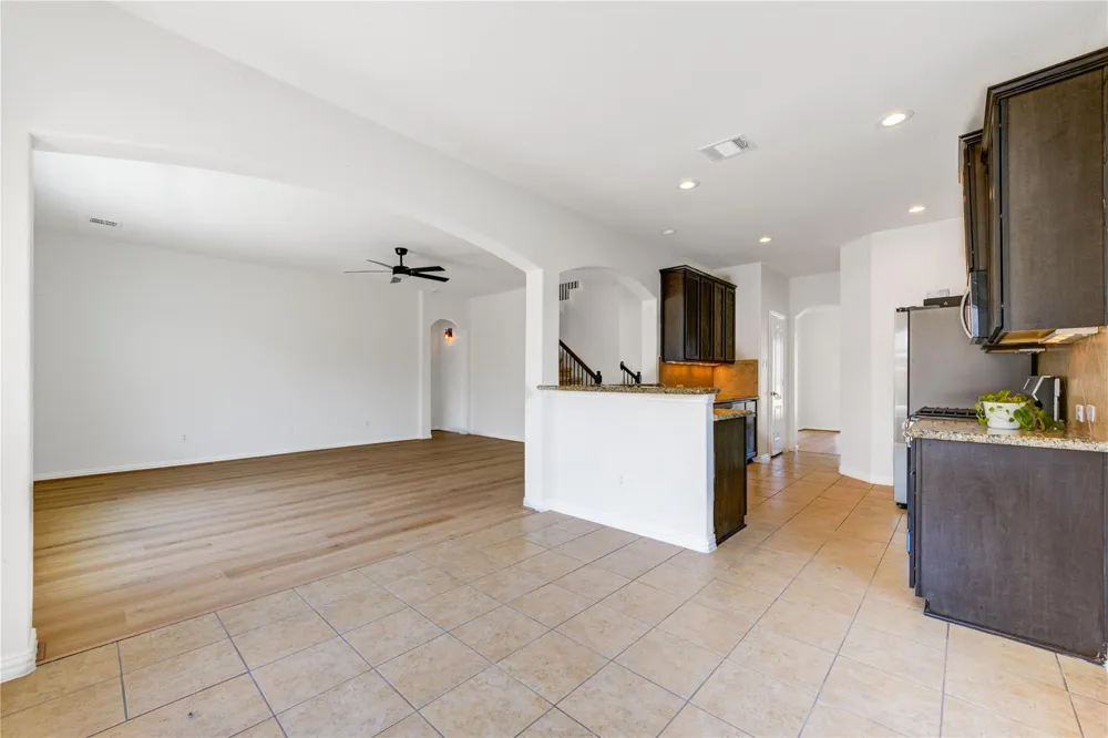 9918 Wood Wind Court Baytown, TX 77521