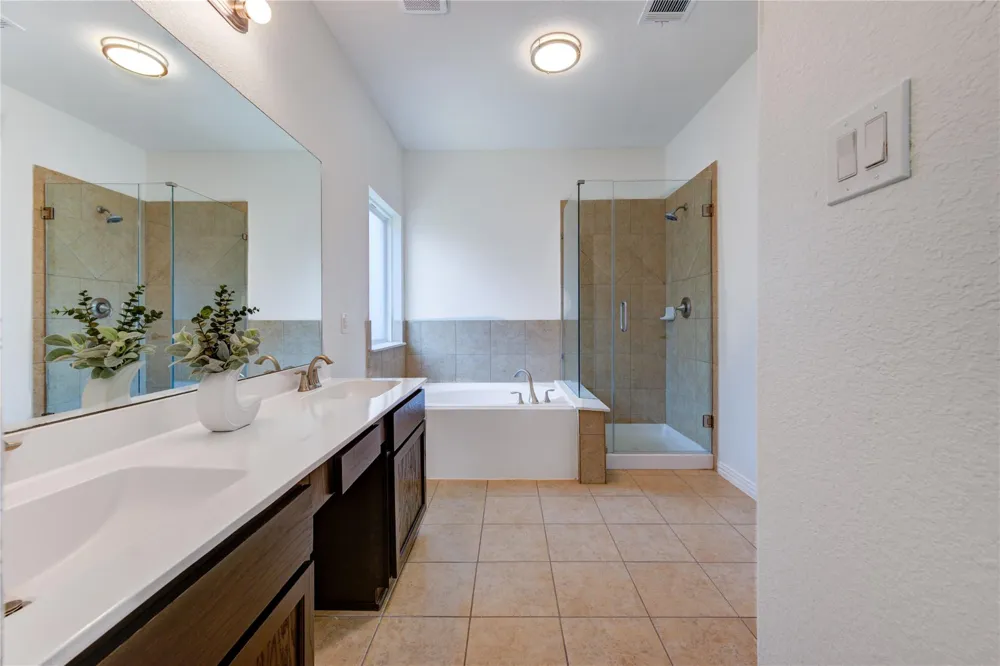 9918 Wood Wind Court Baytown, TX 77521