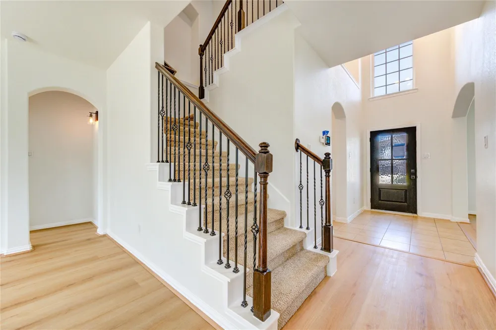 9918 Wood Wind Court Baytown, TX 77521