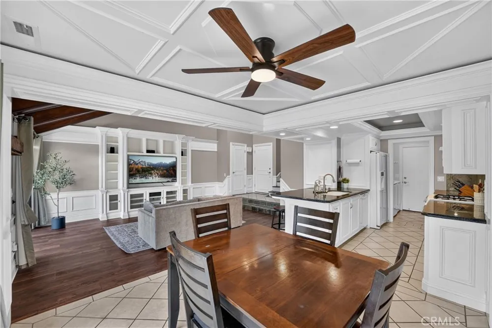 4609 E Via La Paloma #7 Orange, CA 92869