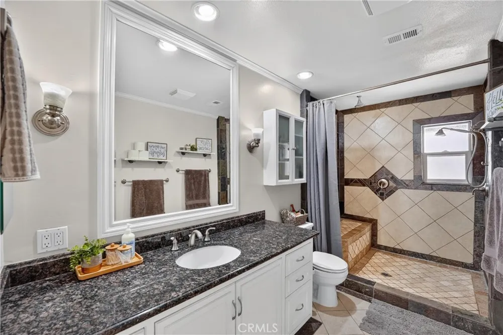 4609 E Via La Paloma #7 Orange, CA 92869