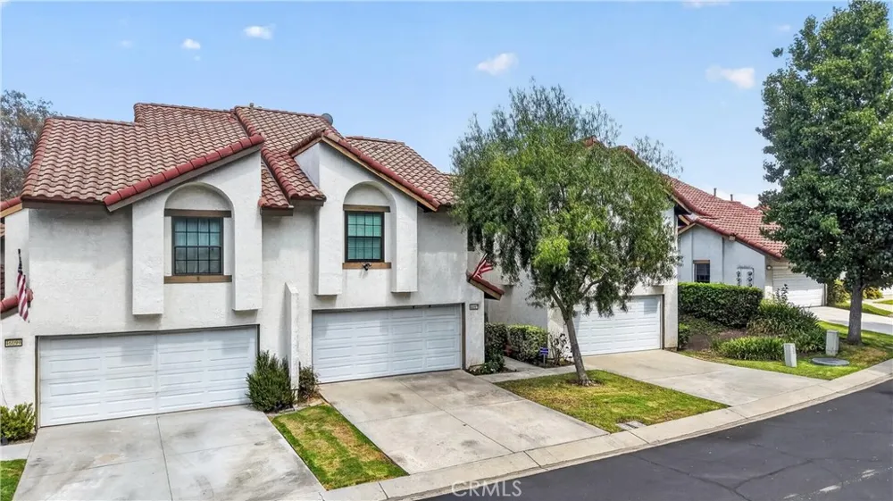 4609 E Via La Paloma #7 Orange, CA 92869