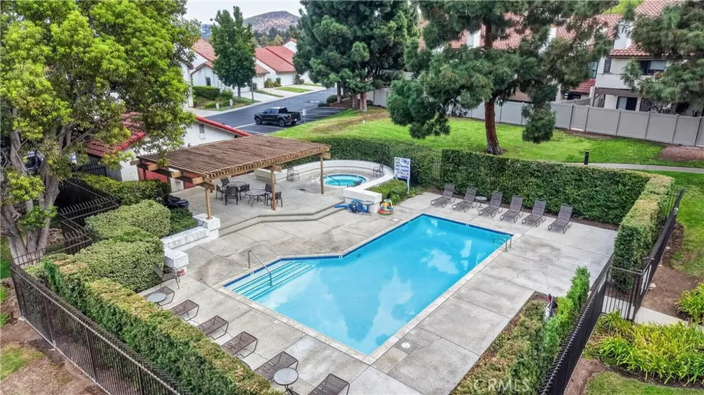 4609 E Via La Paloma #7 Orange, CA 92869