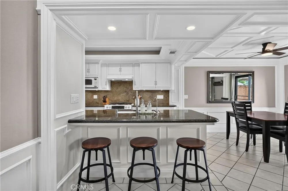 4609 E Via La Paloma #7 Orange, CA 92869
