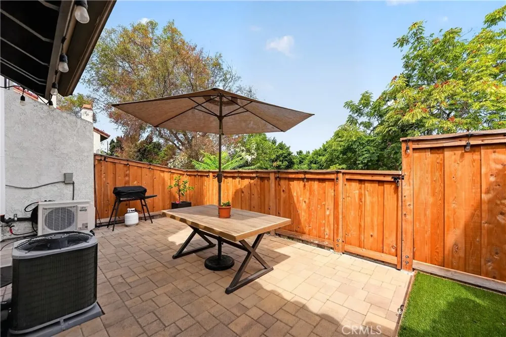 4609 E Via La Paloma #7 Orange, CA 92869