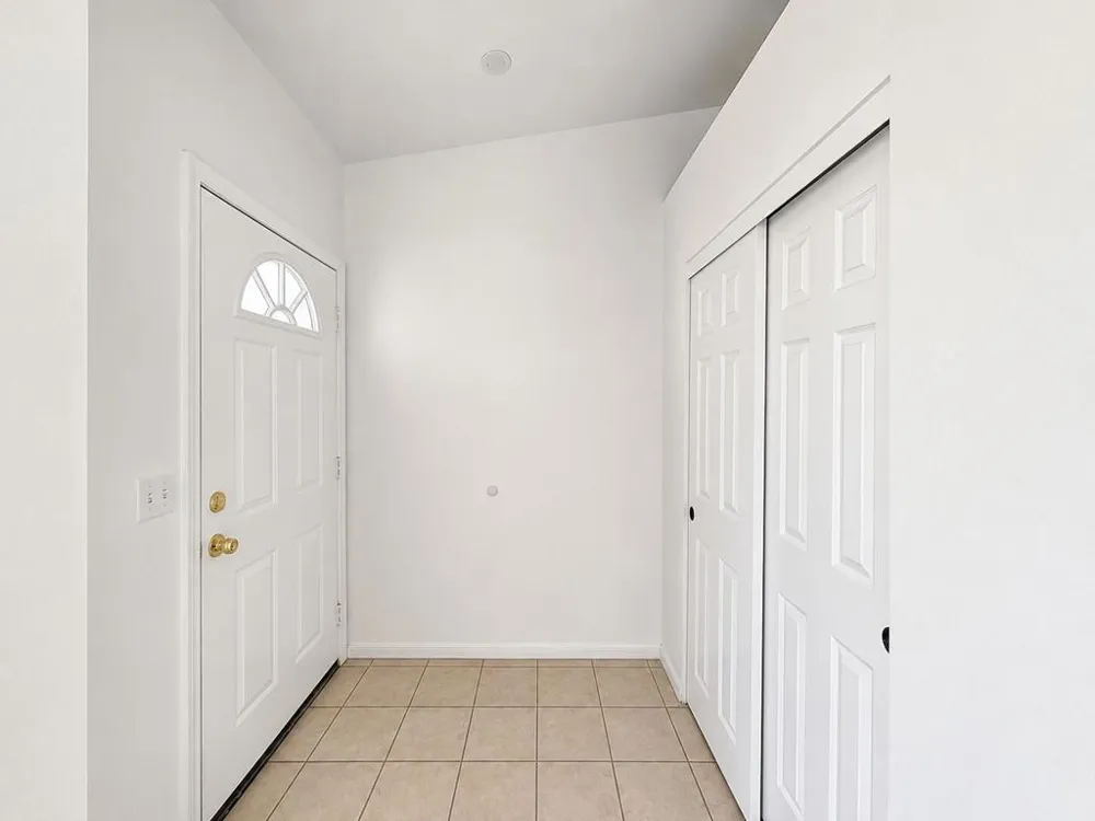 68412 Descanso Circle Cathedral City, CA 92234