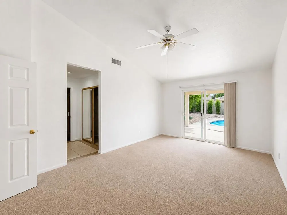 68412 Descanso Circle Cathedral City, CA 92234