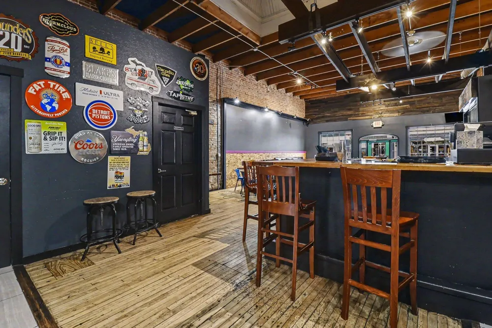 111107 W Ludington Avenue Ludington, MI 49431