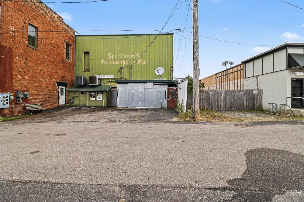 111107 W Ludington Avenue Ludington, MI 49431
