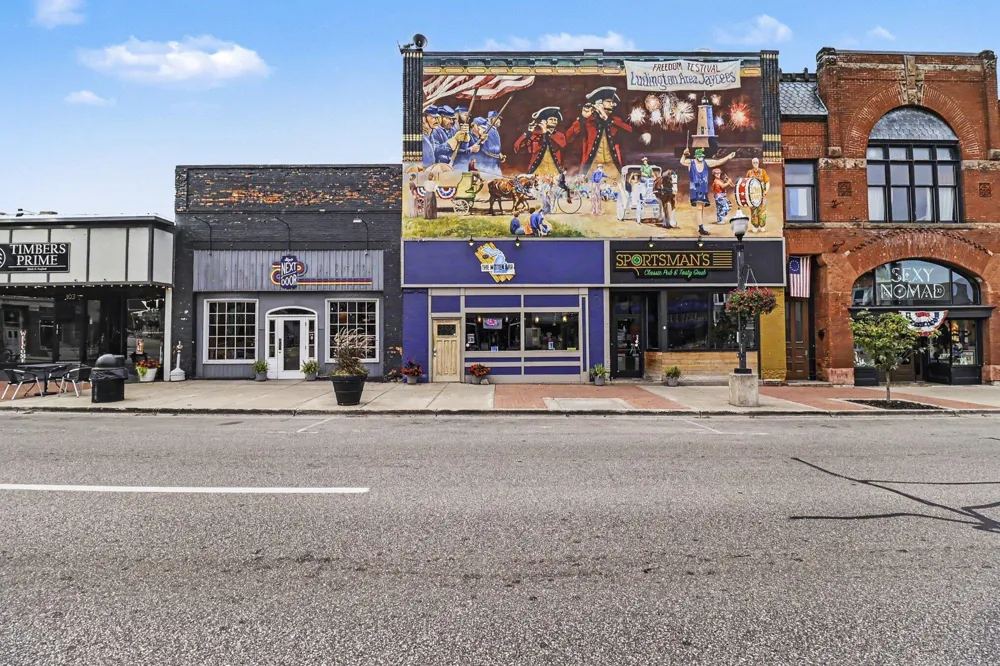 111107 W Ludington Avenue Ludington, MI 49431