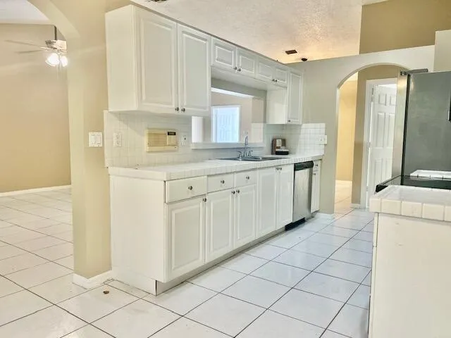 7570 NW 47TH AVENUE Coconut Creek, FL 33073