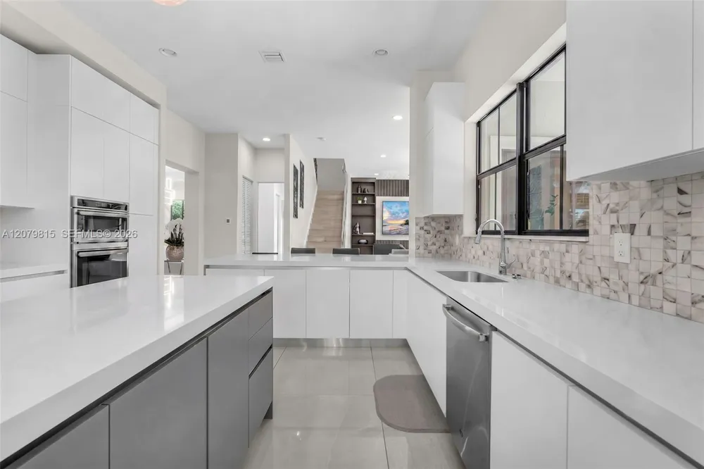 8840 Waterview Ter Parkland, FL 33076