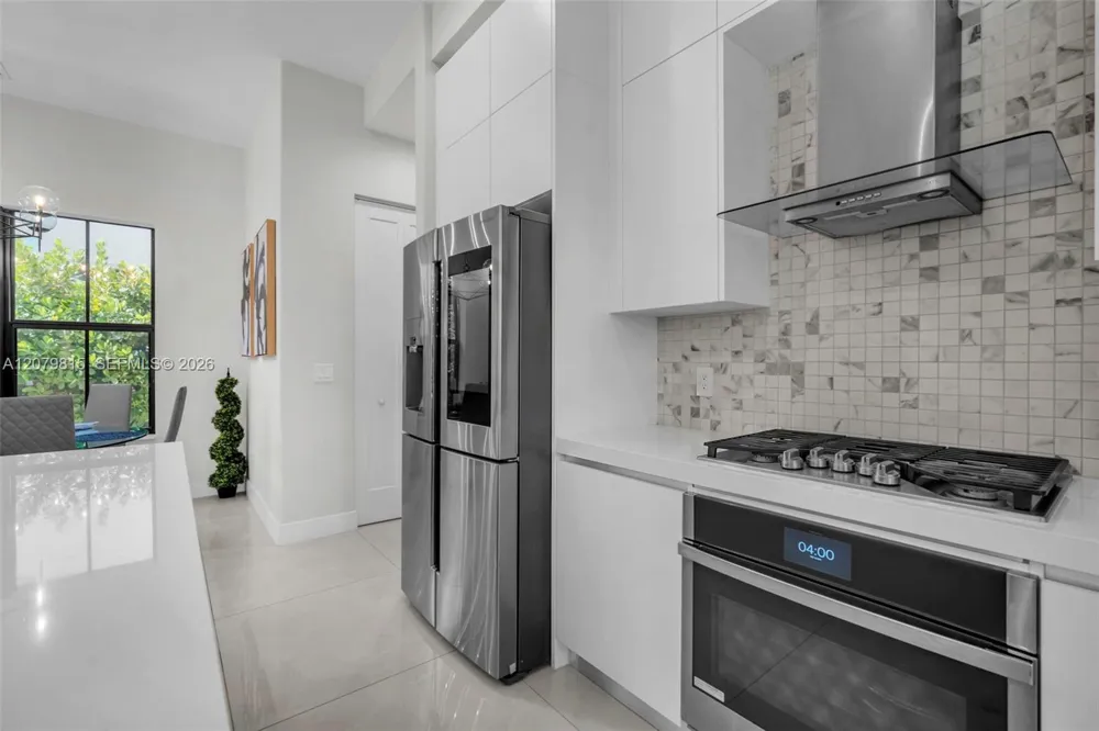 8840 Waterview Ter Parkland, FL 33076