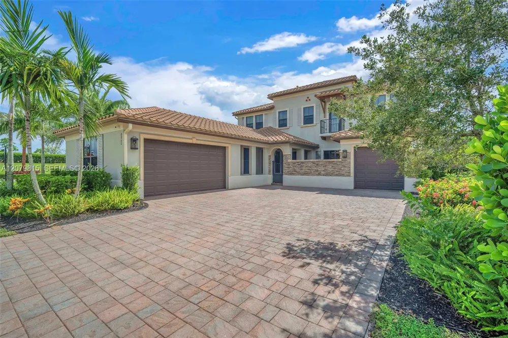 8840 Waterview Ter Parkland, FL 33076