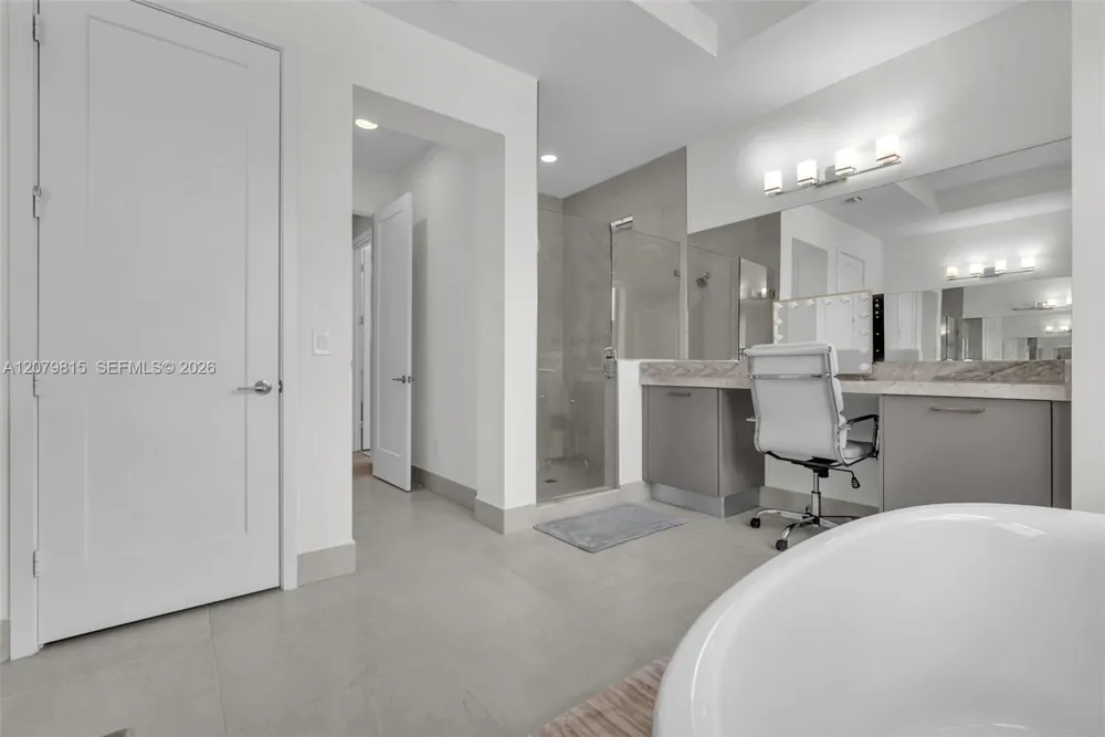 8840 Waterview Ter Parkland, FL 33076
