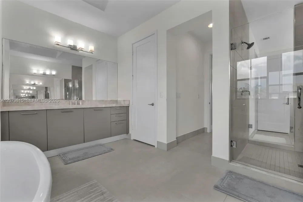 8840 Waterview Ter Parkland, FL 33076