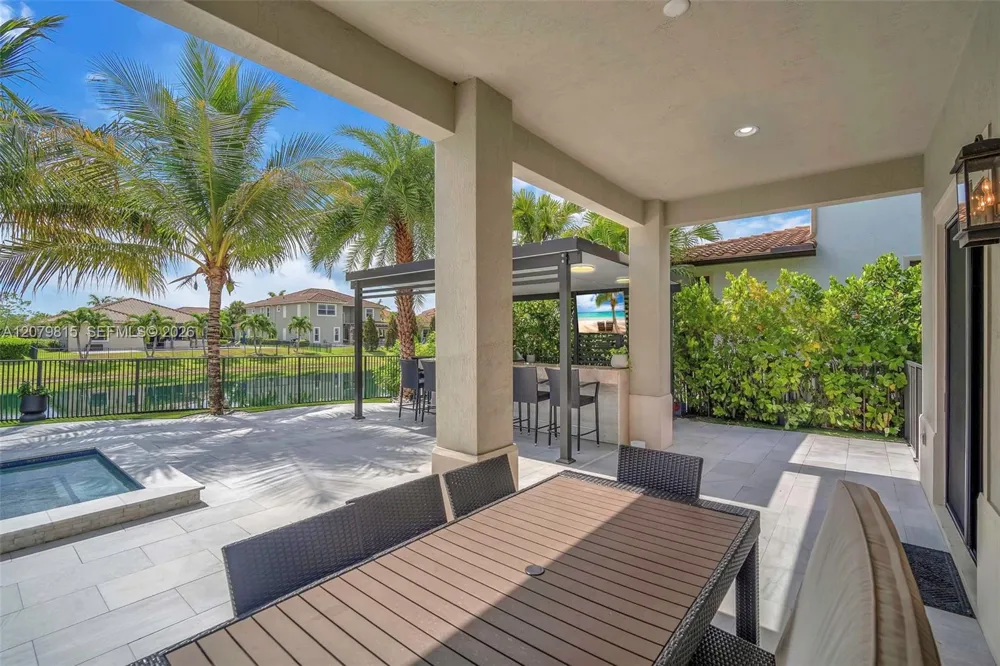 8840 Waterview Ter Parkland, FL 33076