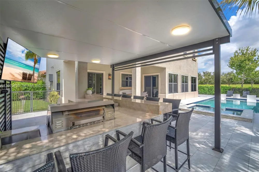 8840 Waterview Ter Parkland, FL 33076