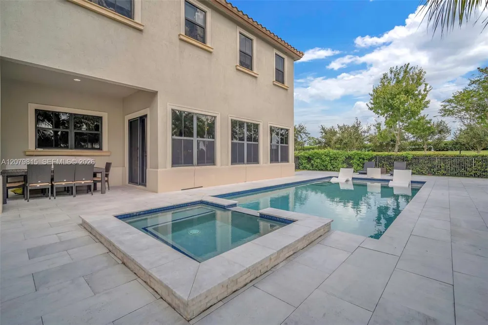 8840 Waterview Ter Parkland, FL 33076