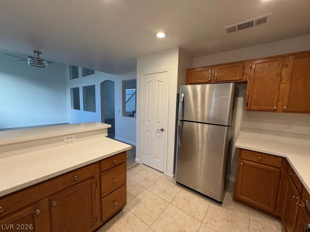 1825 Sierra Oaks Lane Las Vegas, NV 89134