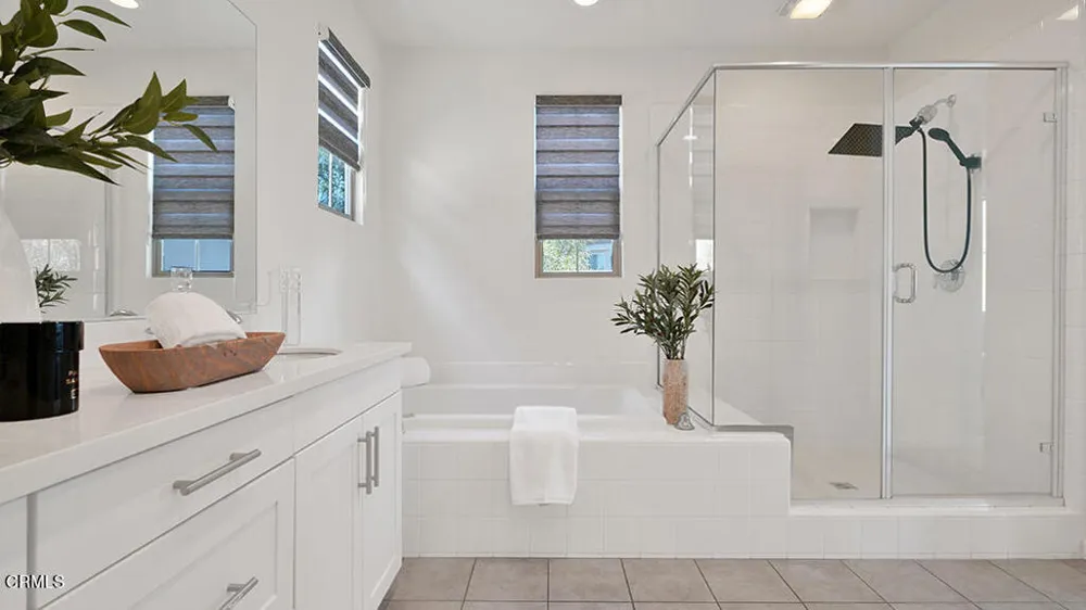 137 Primrose Drive Lake Forest, CA 92610