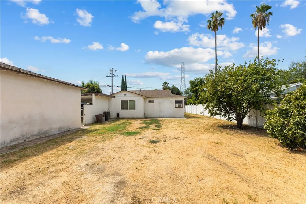 1814 Wallace Court San Bernardino, CA 92408