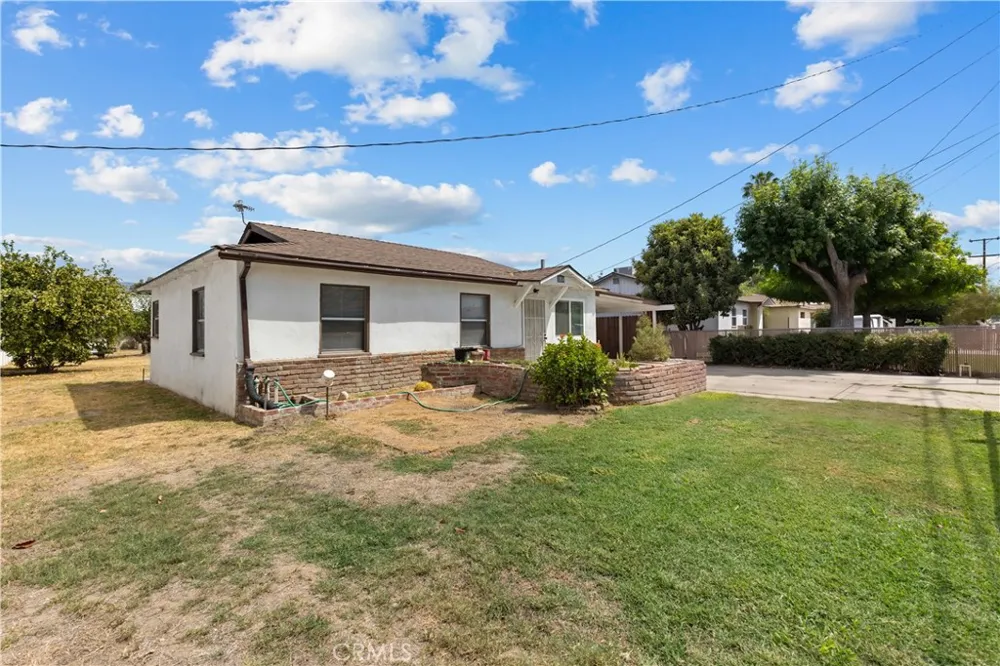 1814 Wallace Court San Bernardino, CA 92408