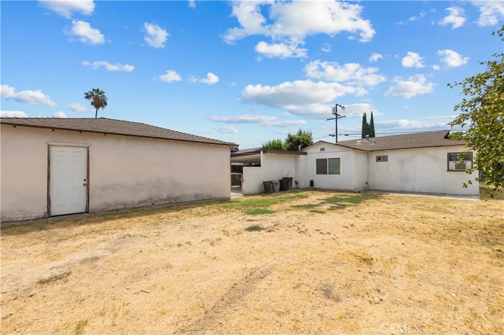 1814 Wallace Court San Bernardino, CA 92408