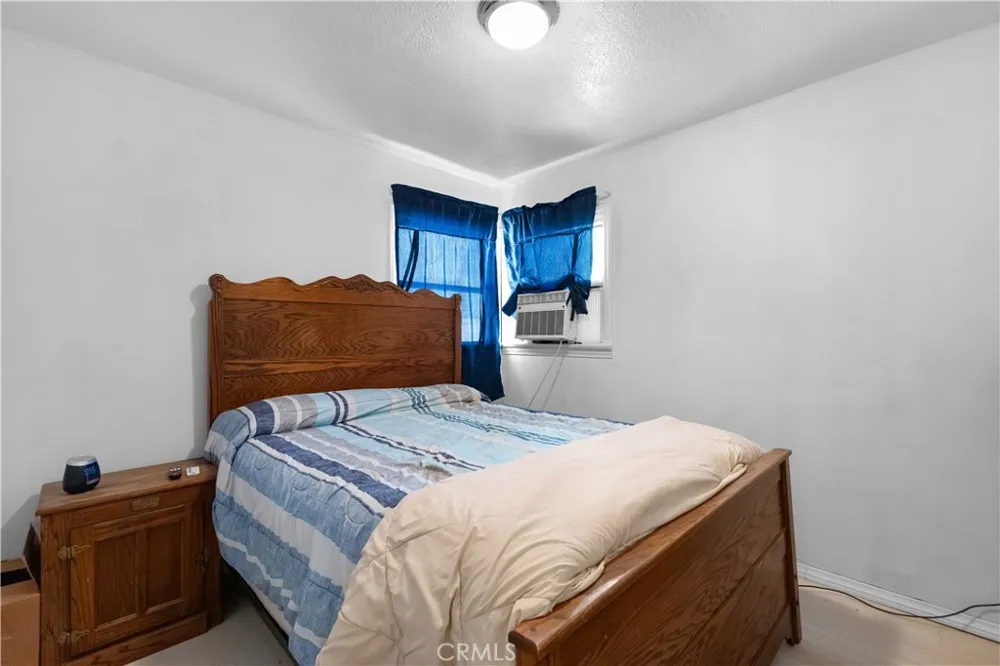 1814 Wallace Court San Bernardino, CA 92408