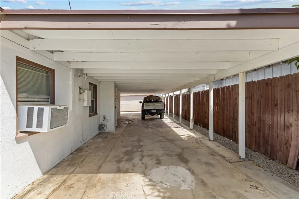 1814 Wallace Court San Bernardino, CA 92408
