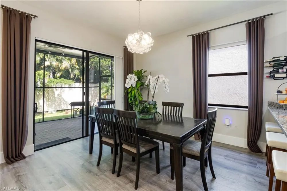 8785 Madrid Circle Naples, FL 34104