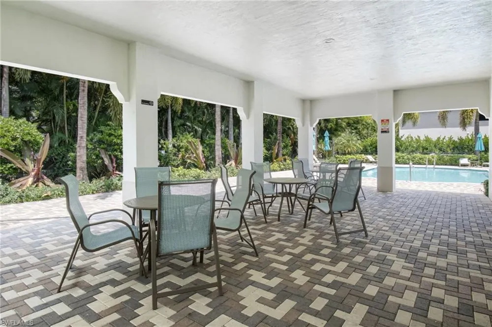 8785 Madrid Circle Naples, FL 34104