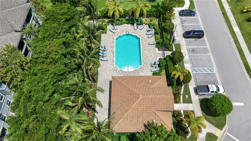 8785 Madrid Circle Naples, FL 34104