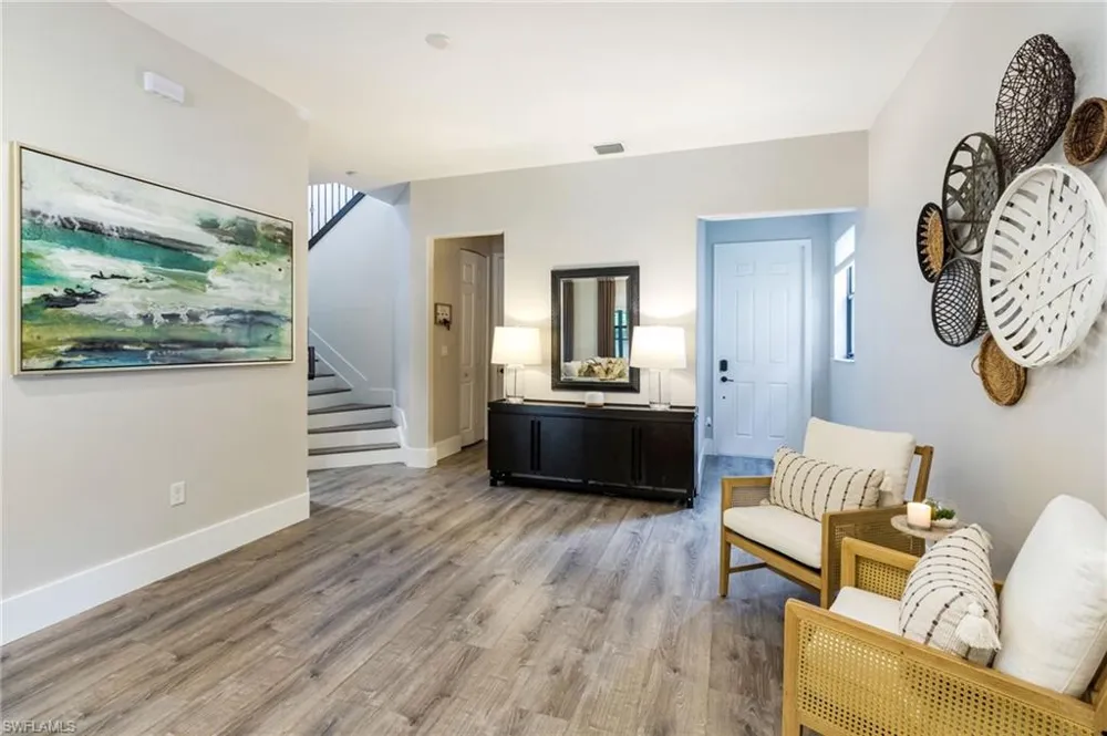 8785 Madrid Circle Naples, FL 34104
