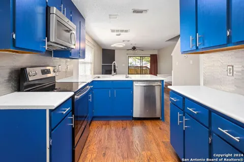 11815 Vance Jackson Rd Unit 1401