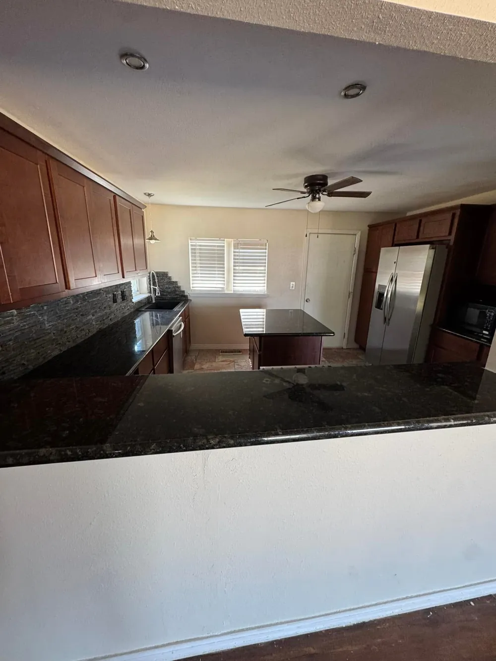 1807 Tx-6 Quanah, TX 79252