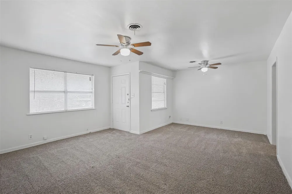 3406 Avon Drive Denton, TX 76209