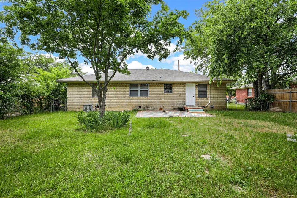 3406 Avon Drive Denton, TX 76209