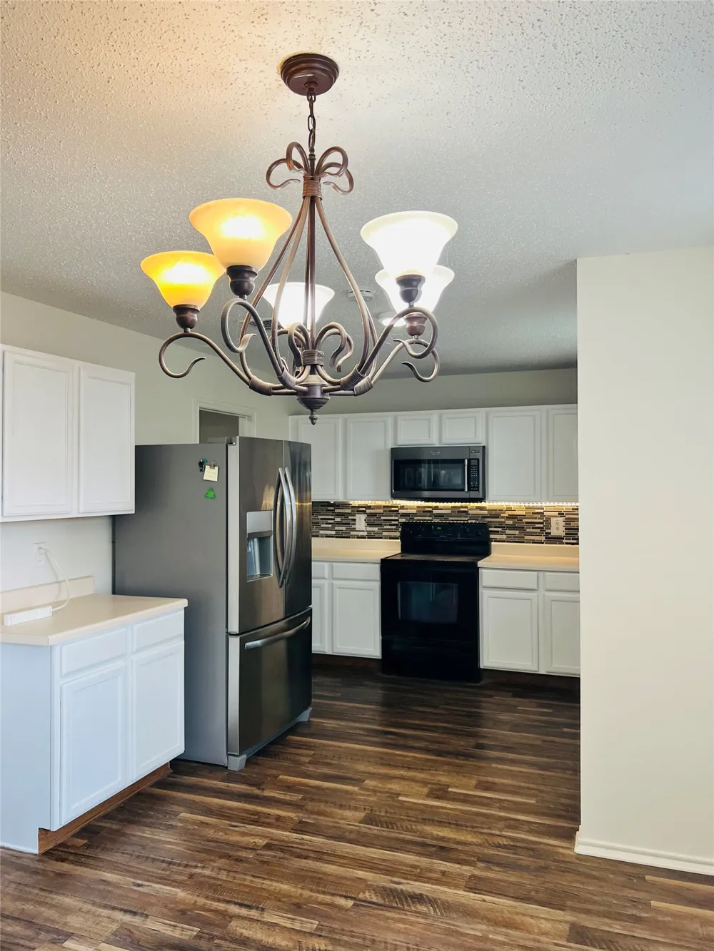 6209 Thoroughbred Trail Denton, TX 76210
