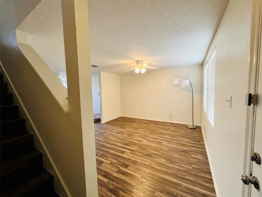 6209 Thoroughbred Trail Denton, TX 76210